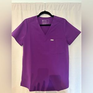 FIGS Catarina scrub top - Size S - electric purple (limited edition)